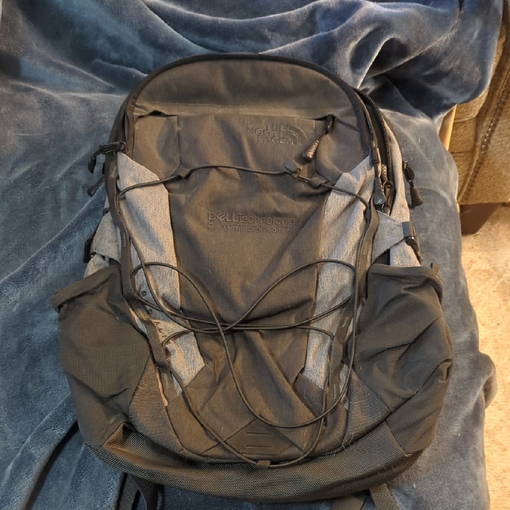 The North Face Men's Gray and Black Backpack